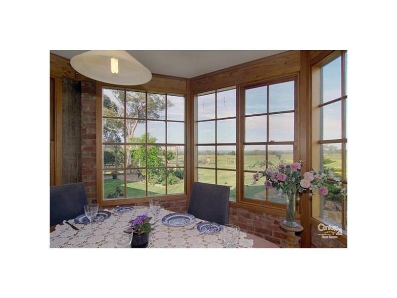 5 SEAGLADES LANE, Bittern VIC 3918