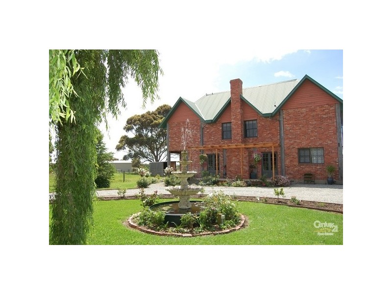 5 SEAGLADES LANE, Bittern VIC 3918
