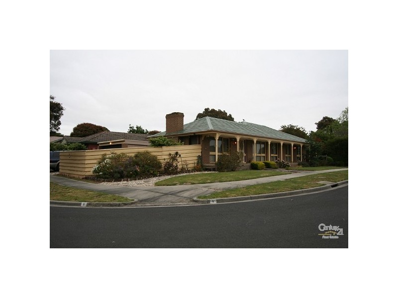 6 Guildford Close, Frankston VIC 3199