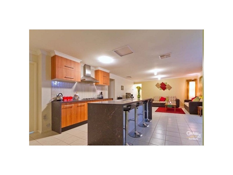 42 Matthew Circuit, Hastings VIC 3915