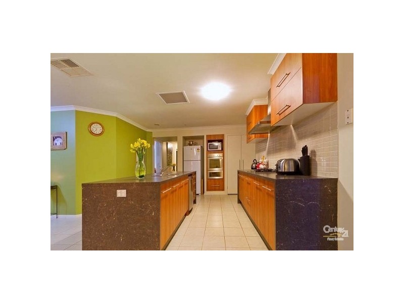 42 Matthew Circuit, Hastings VIC 3915