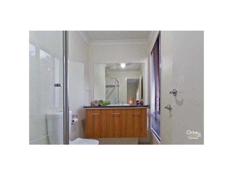 42 Matthew Circuit, Hastings VIC 3915