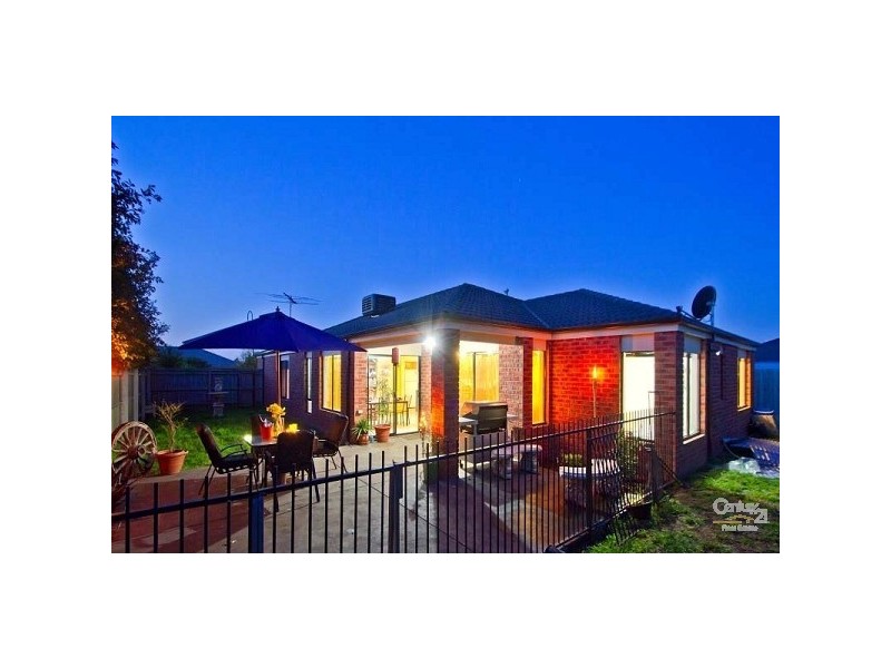 42 Matthew Circuit, Hastings VIC 3915