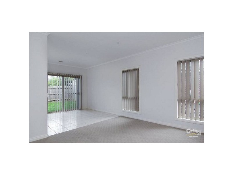 3/25 Douglas Street, Hastings VIC 3915