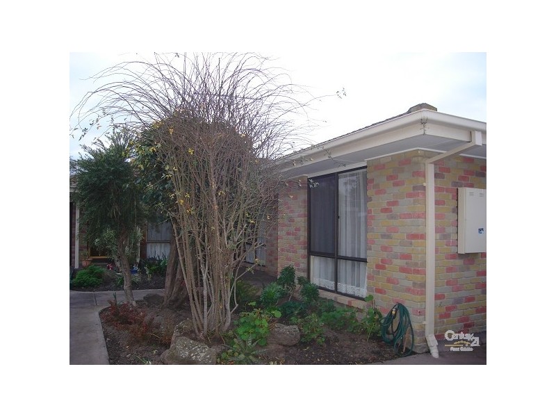 4/2 Simon Street, Hastings VIC 3915