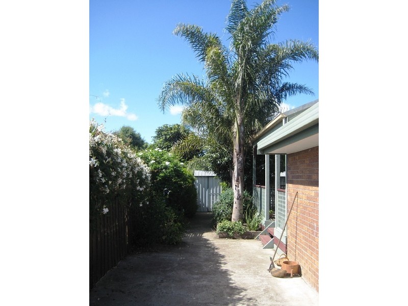 21 BENNETT STREET, Bittern VIC 3918