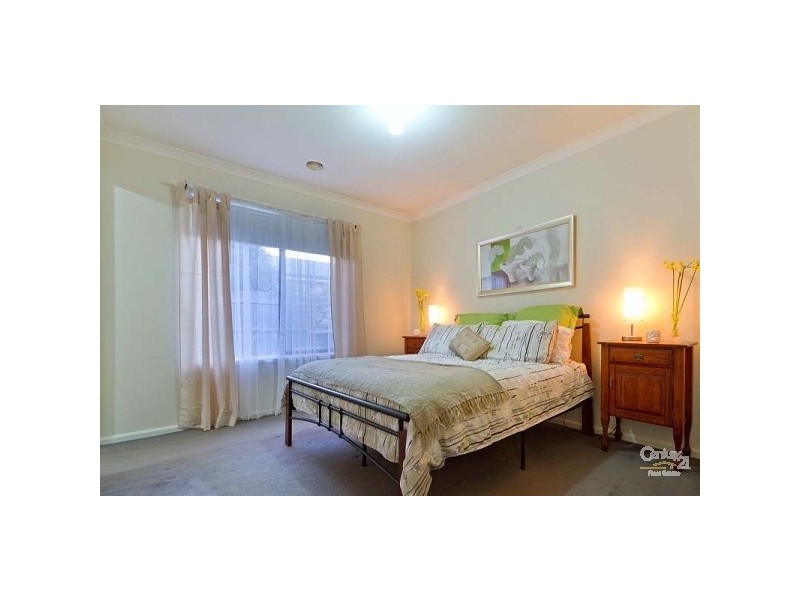 42 Matthew Circuit, Hastings VIC 3915