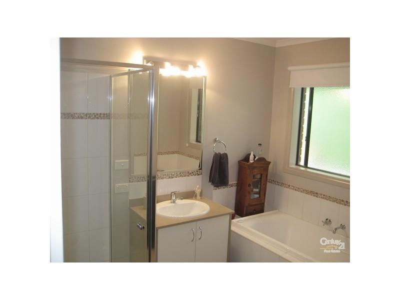 8 Seaspray Court, Hastings VIC 3915