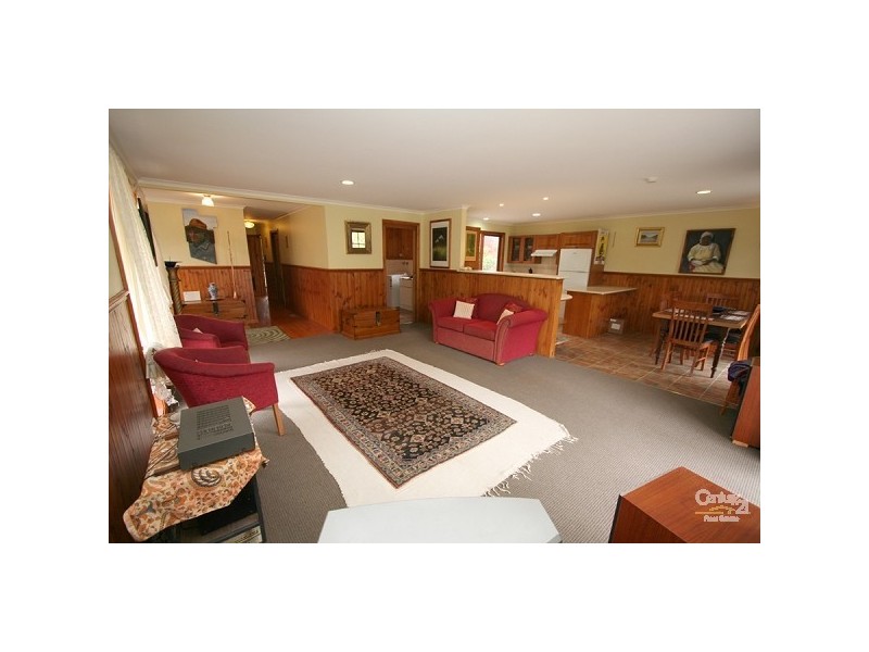 9 Loch Street, Crib Point VIC 3919