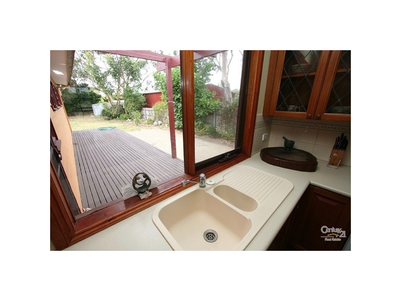 9 Loch Street, Crib Point VIC 3919