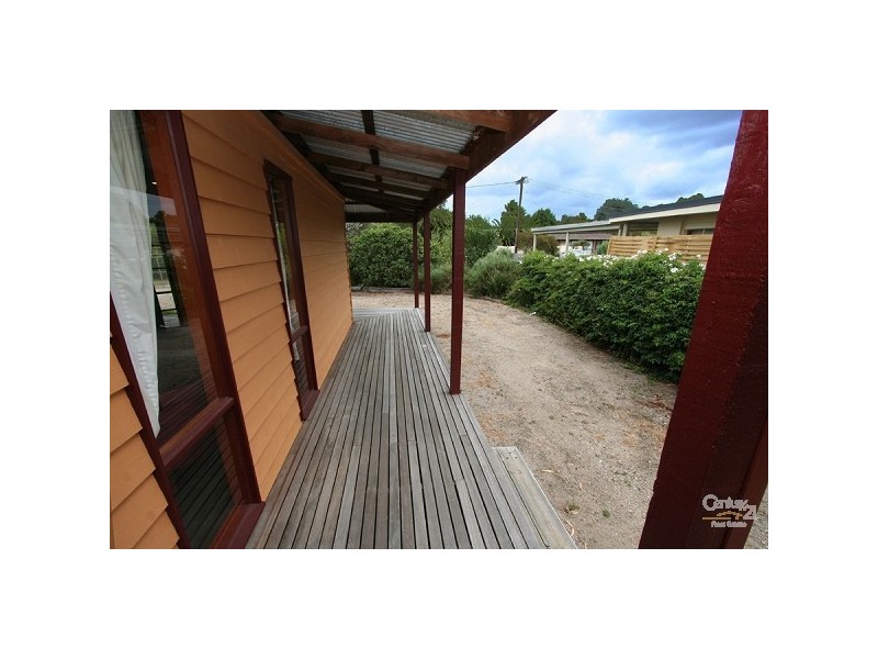 9 Loch Street, Crib Point VIC 3919