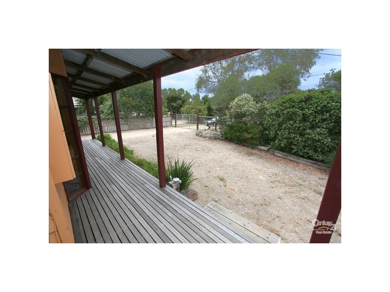 9 Loch Street, Crib Point VIC 3919