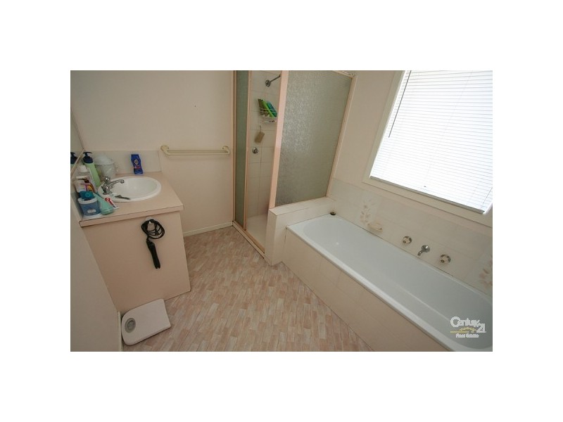 25 Michelle Drive, Hastings VIC 3915