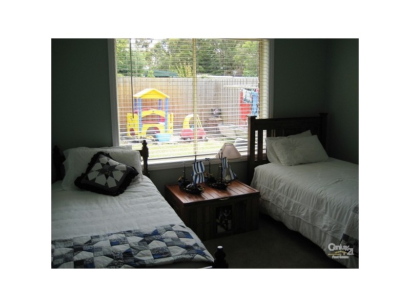 20 WILSON AVENUE, Bittern VIC 3918