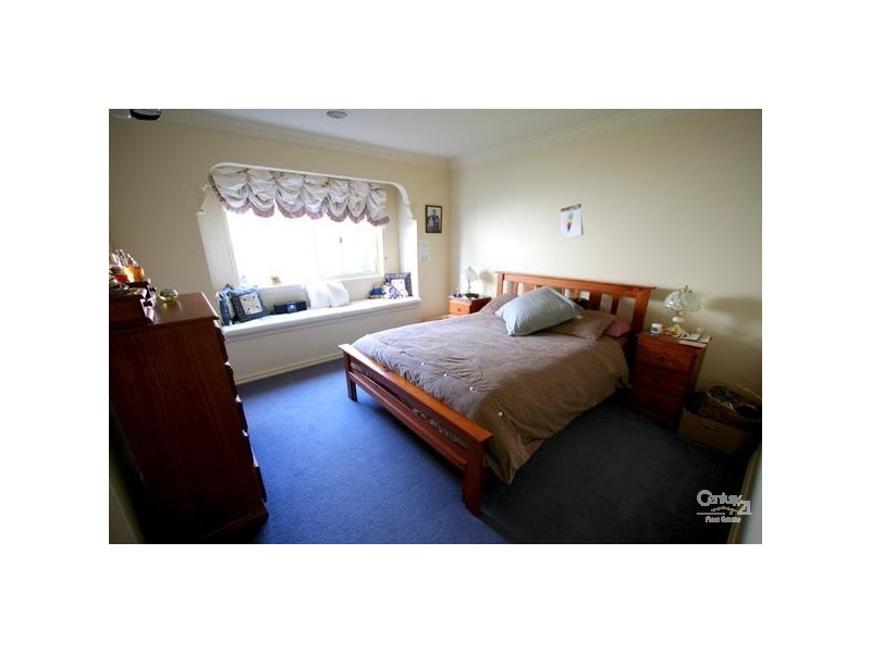 35 SKINNER STREET, Bittern VIC 3918