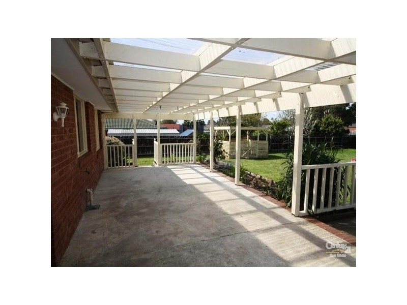 3 Cypress Close, Hastings VIC 3915