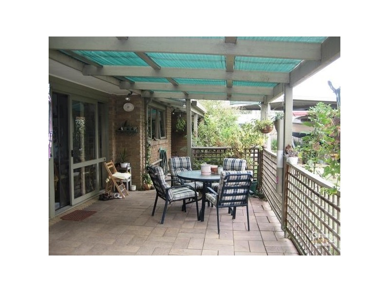 6 AUBURN COURT, Hastings VIC 3915