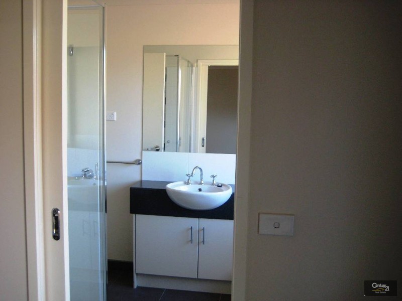 5/21 PORTSMOUTH ROAD, Bittern VIC 3918