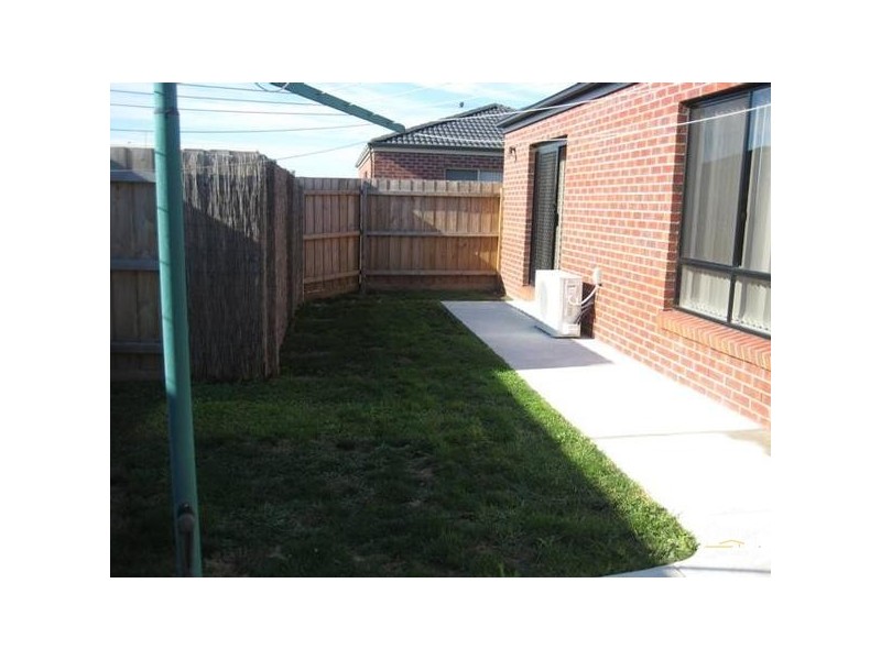 5/4-5 Jamie Court, Hastings VIC 3915