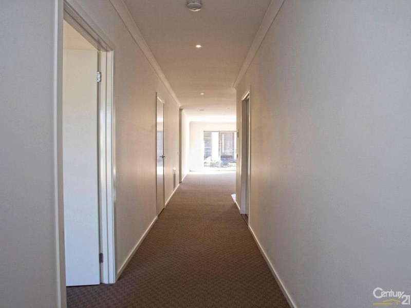 1/16 Douglas Street, Hastings VIC 3915