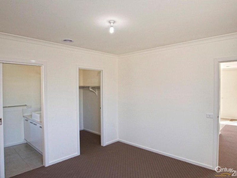 3/16-18 Douglas Street, Hastings VIC 3915