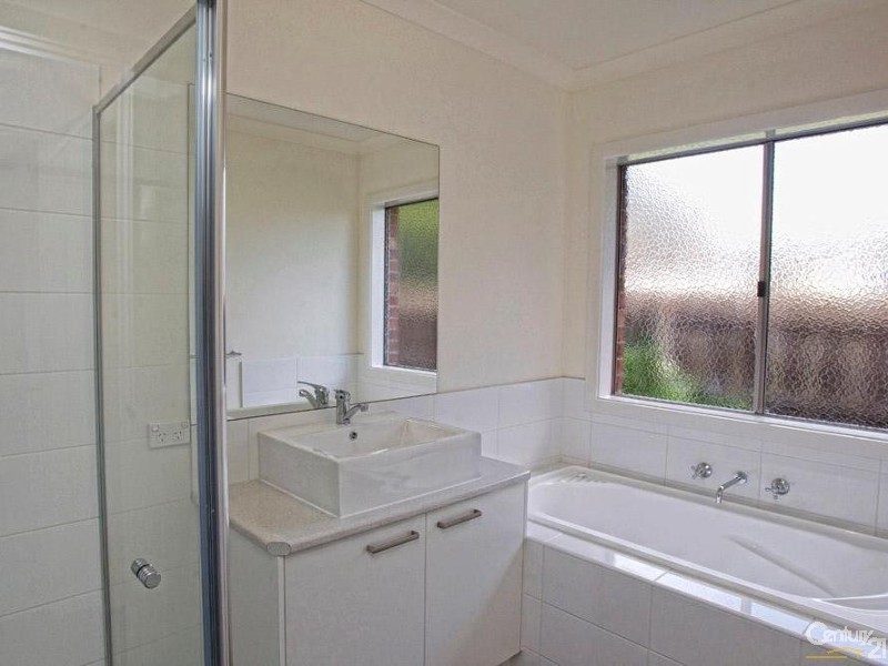 3/16-18 Douglas Street, Hastings VIC 3915