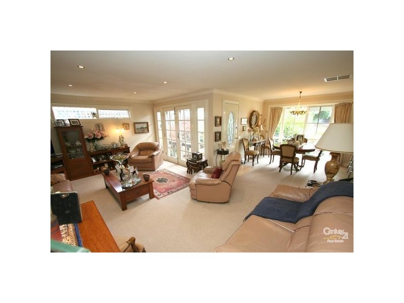 15 SKINNER STREET, Bittern VIC 3918