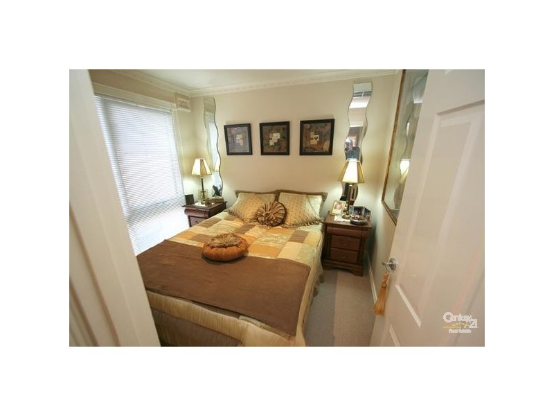 15 SKINNER STREET, Bittern VIC 3918