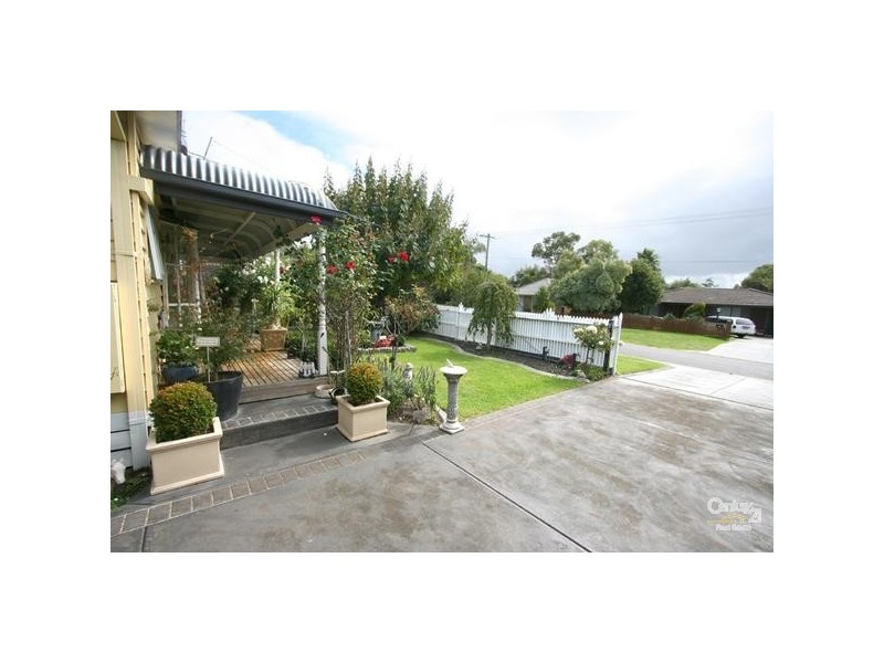 15 SKINNER STREET, Bittern VIC 3918