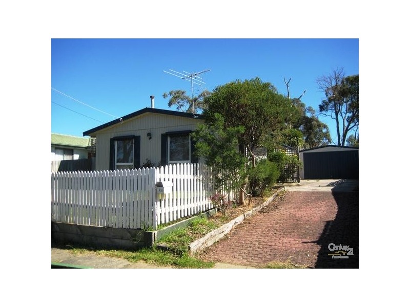 19 Stalwart  Avenue, Hastings VIC 3915