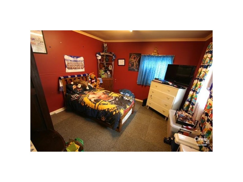 11 Cemetery Road, Hastings VIC 3915