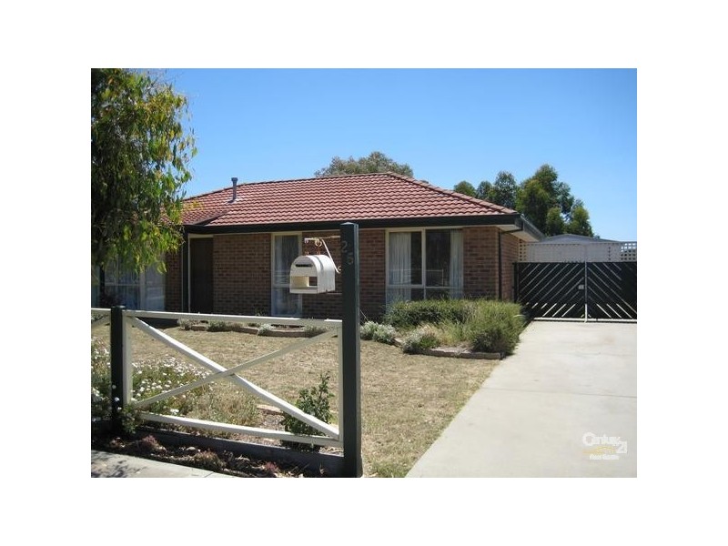 25 Michelle Drive, Hastings VIC 3915
