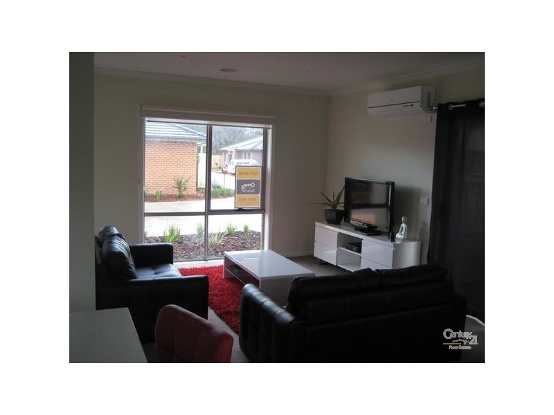 10/300 High Street, Hastings VIC 3915
