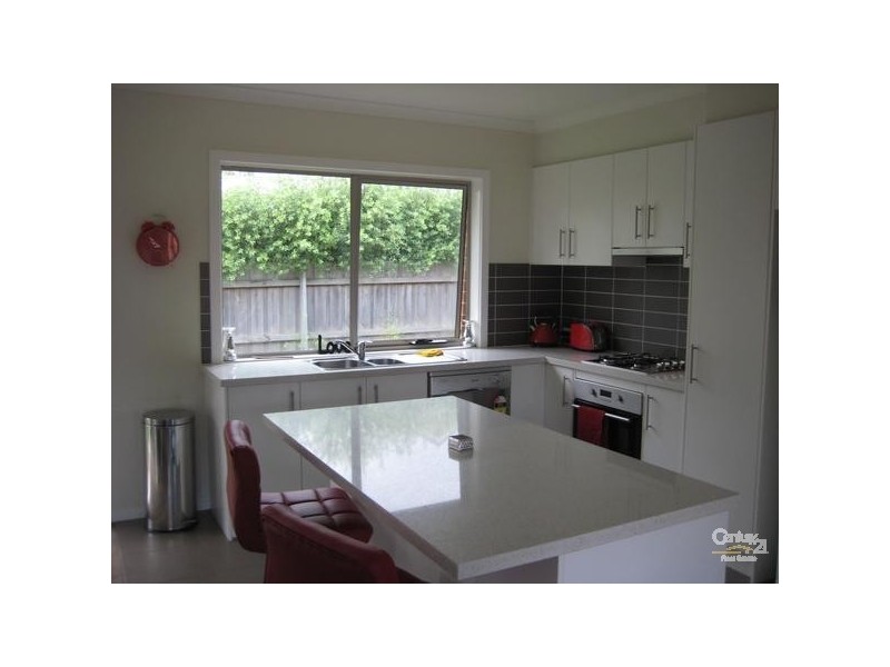 10/300 High Street, Hastings VIC 3915