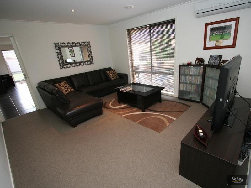 5 Spruce Drive, Hastings VIC 3915