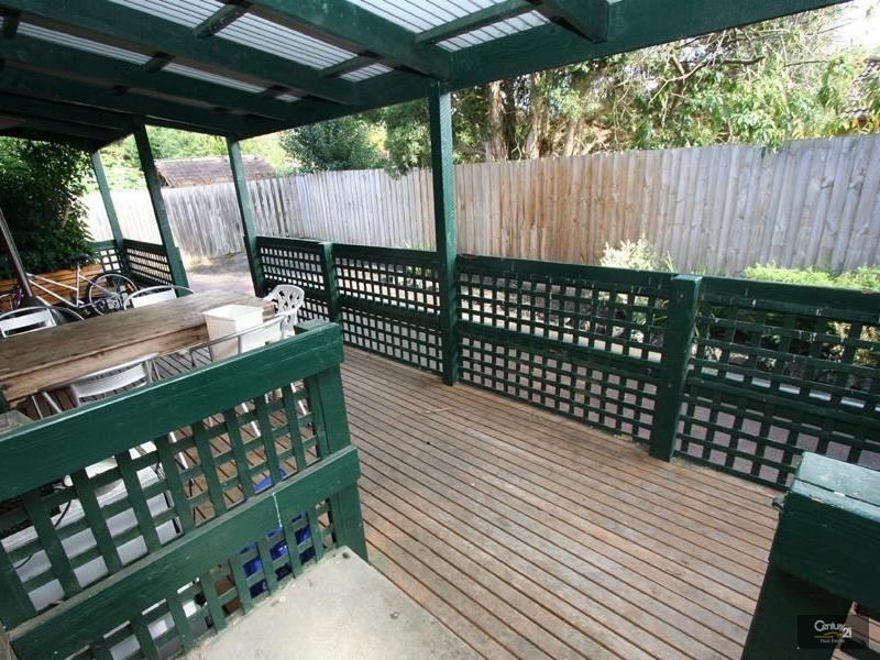 11 Westminster Court, Somerville VIC 3912