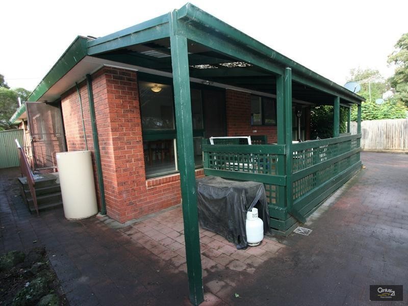 11 Westminster Court, Somerville VIC 3912