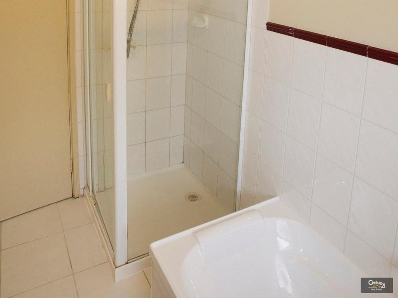 8 Bataan Court, Hastings VIC 3915