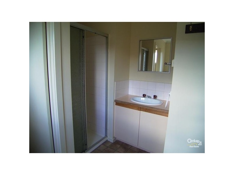 1/20 Spring Street, Hastings VIC 3915