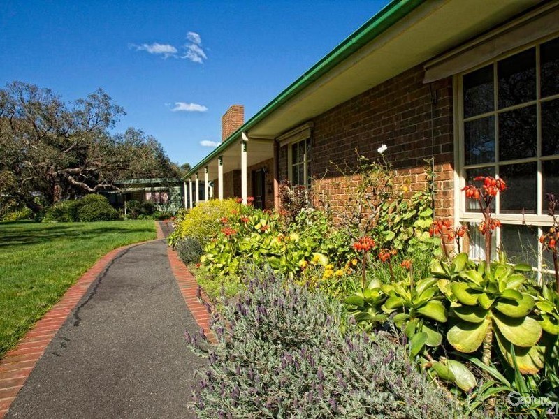 17 Wellington Road, Bittern VIC 3918