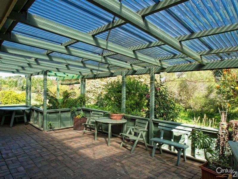 17 Wellington Road, Bittern VIC 3918