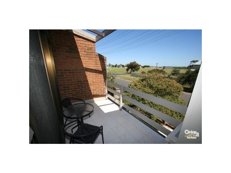 5/16 Skinner Street, Hastings VIC 3915