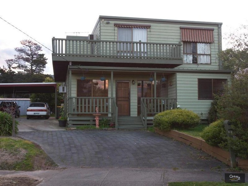 16 Pinewood Drive, Hastings VIC 3915