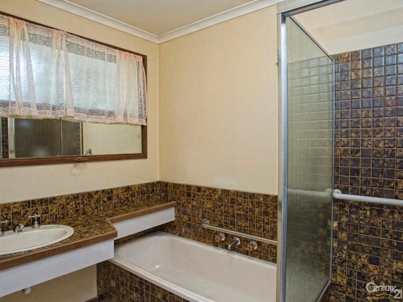 21 FOREST DRIVE, Somerville VIC 3912