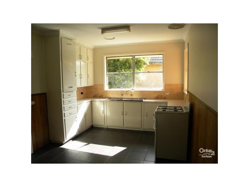 4 Kurrajong Street, Hastings VIC 3915