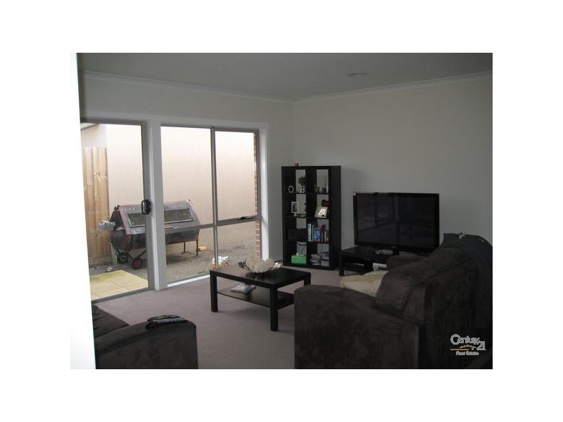 26/300 High Street, Hastings VIC 3915