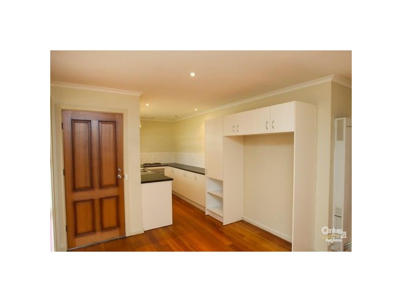 8 Bataan Court, Hastings VIC 3915