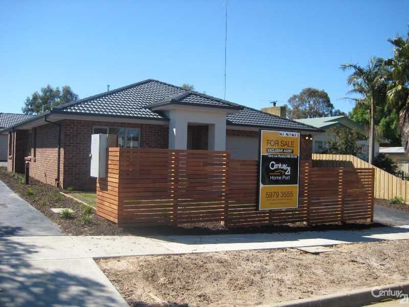 1/16 Douglas Street, Hastings VIC 3915