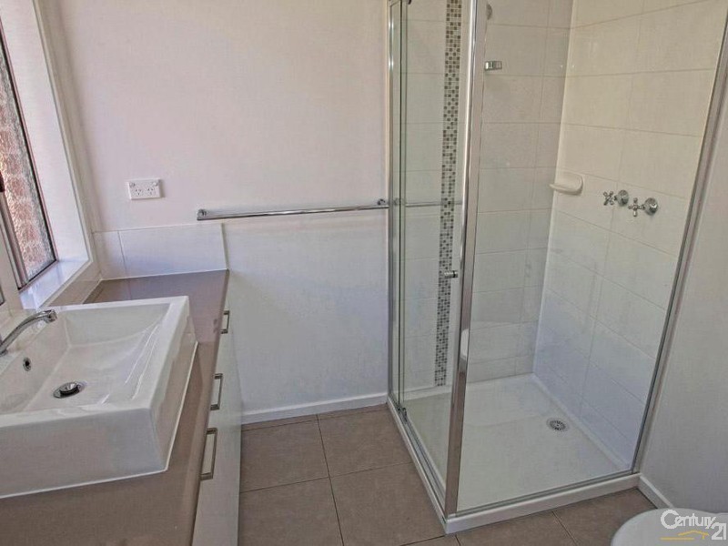 1/16 Douglas Street, Hastings VIC 3915