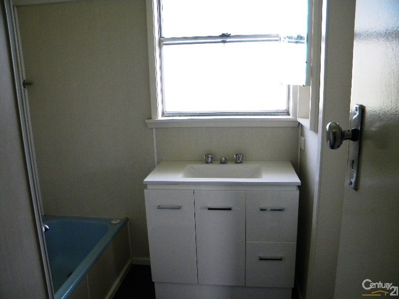 4 Kurrajong Street, Hastings VIC 3915